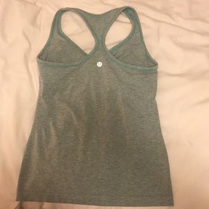 Lululemon tank